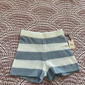 Chic Striped Blue and White Women's Shorts